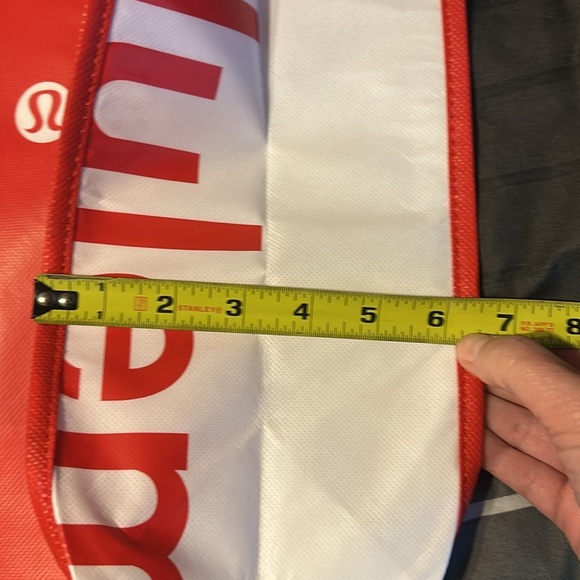 Lululemon Red Tote NWOT - Picture 4 of 5